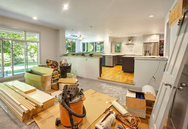 Professional Cabinet Refacing technician working in Saint Paul, MN